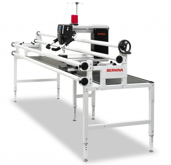 Bernina Q 16 PLUS Langarm Quiltmaschine mit Studio Frame 10-Fuß-Quiltrahmen