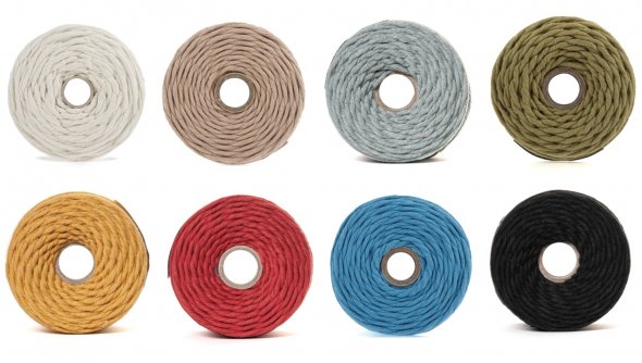 Makramee Garn (87 m x 4 mm/ verschiedene Farben)