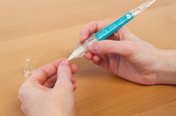 Silhouette Pick-Me-Up®-Werkzeug (klebrige Spitze zum Aufnehmen/ Platzieren)