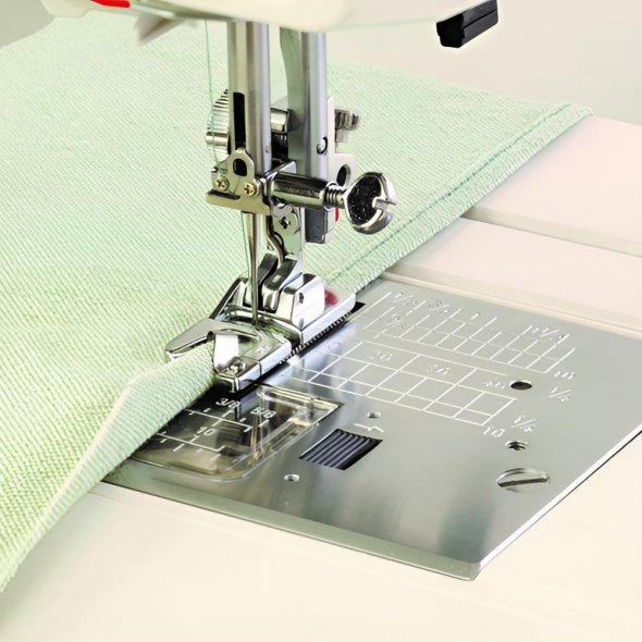 Janome Säumer Nähfuß (4 mm)