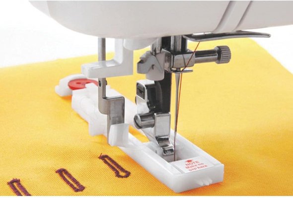 Janome Knopflochfuß mit Größenmesser