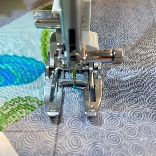 Janome Offene Applikationssohle (9 mm)