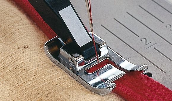 Husqvarna Viking Paspelfuß