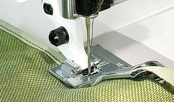 Husqvarna Viking Bandeinfasser (24 mm)