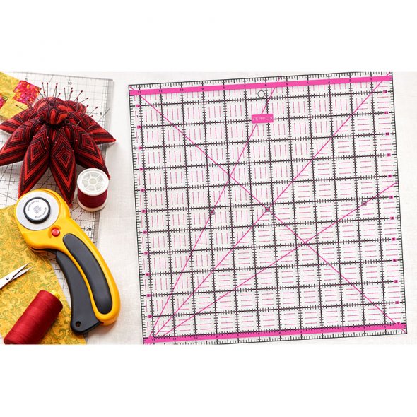 Semplix Patchwork-Quiltlineal (12,5" x 12,5"/ 2,5 mm dick/ pink)
