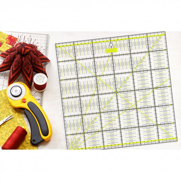 Semplix Patchwork-Quiltlineal (30 x 30 cm/ 2,5 mm dick/ gelb)