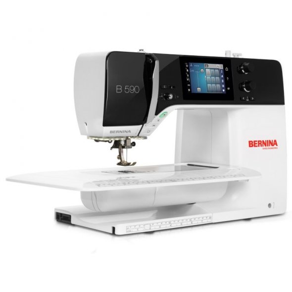 Bernina 590 Näh-und Stickmaschine mit SDT Stickmodul