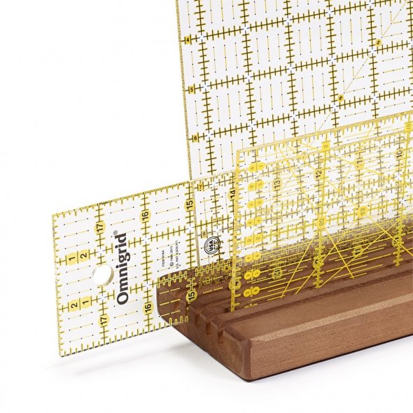 Prym "Ruler Rack"- Lineal Organizer (Holz/ 50 x 10 x 2,5 cm)