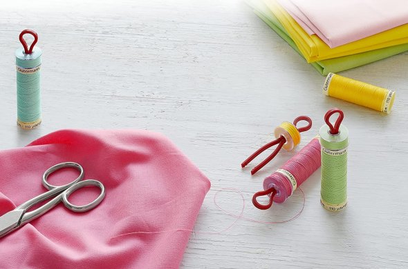 Gütermann Allesnäher + 10 Bobbin-Clips Nähfaden-Set (10 Farben/ 100 m )