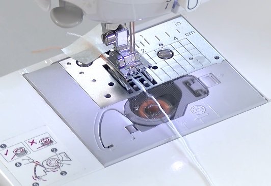 Gütermann Tera Einlauffaden für Biesen No. 5 (weiß/ 150 m)