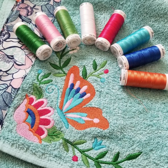 Amann Mettler POLY SHEEN 8FLORAL-KIT No.40 200 m