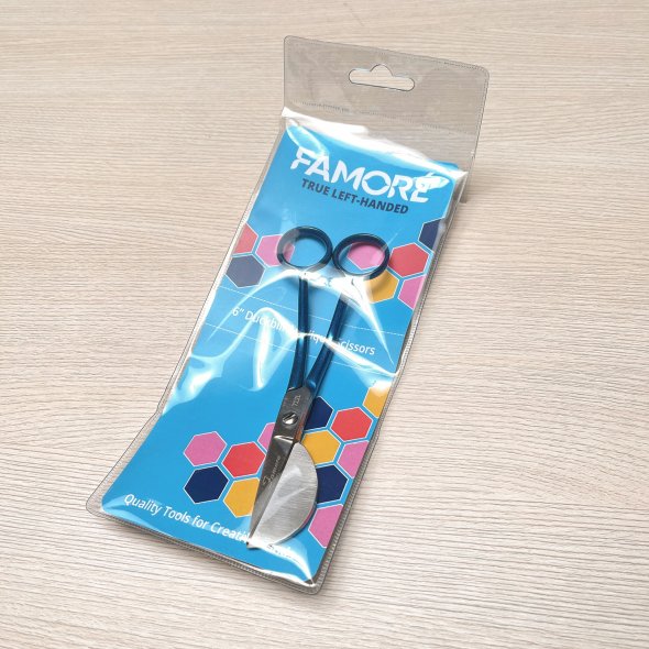 Famore hochwertige Applikationsschere (linkshänder / gebogen / blau-metallic)