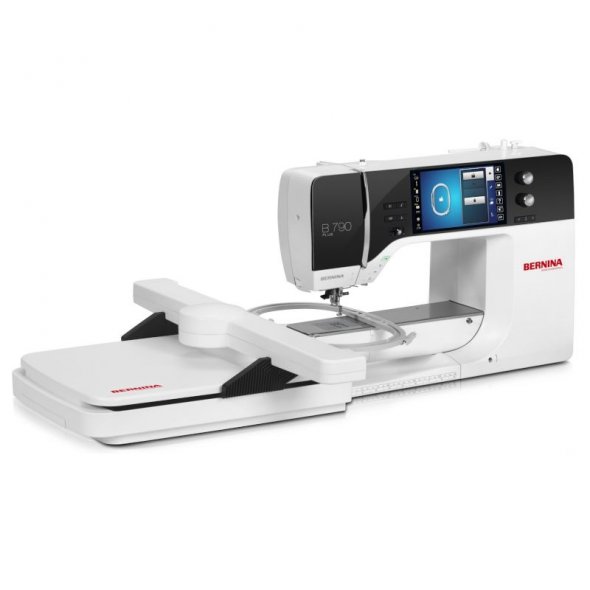 Bernina 790 PLUS gebrauchte Näh- und Stickmaschine