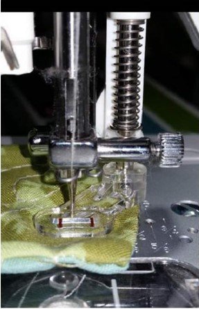 Janome Stick-und Stopffuß (geschlossen)