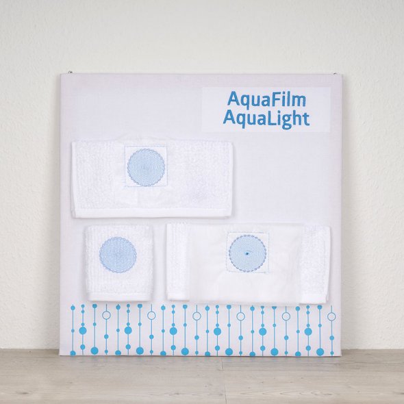 Semplix AquaLight (35 cm x 10 m/ wasserlösliches Stickvlies)