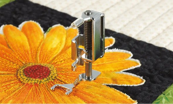Brother Quilt-Applikationsfuß (7 mm offen)