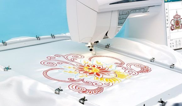 Husqvarna Viking Designer Majestic Hoop (360 mm x 350 mm)