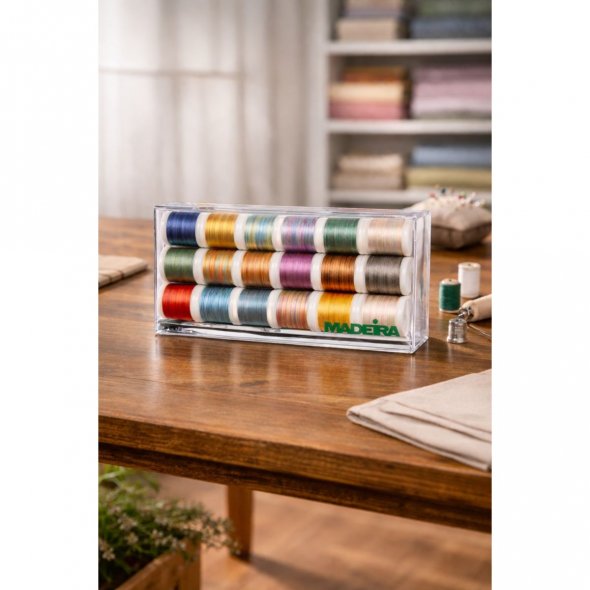 Madeira Polyneon Multi No.40 Stickbox (18 Farben/ 200 m)