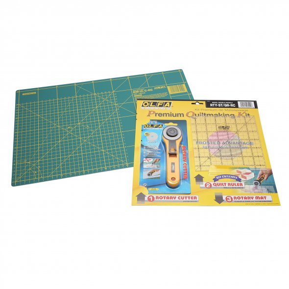 OLFA Premium Quilting Kit (Matte 45 x 30 cm/ grün)