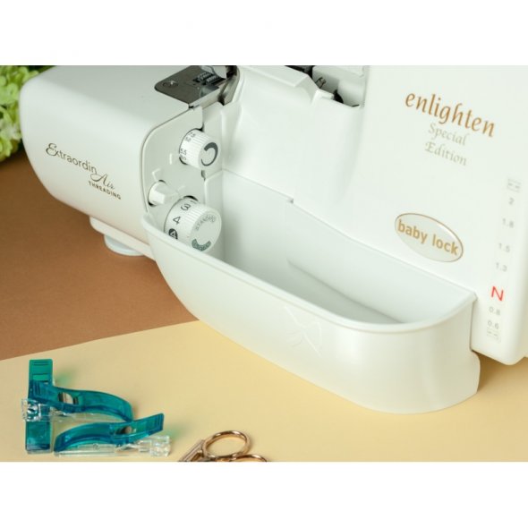 Schnittenliebe Auffangbehälter für Baby Lock Enlighten/ Evolution (versch. Farben)