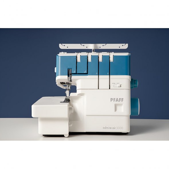 Pfaff admire air 5000 4 Faden Overlock mit Lufteinfädelung