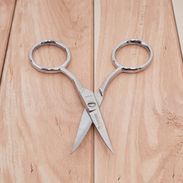 Singer Stickschere gebogen (11,4  cm/ 4,5")