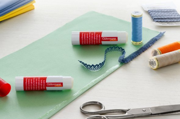 Gütermann Nähfaden-Set + Gütermann Fixierstift (10 Spulen/ 100 m)
