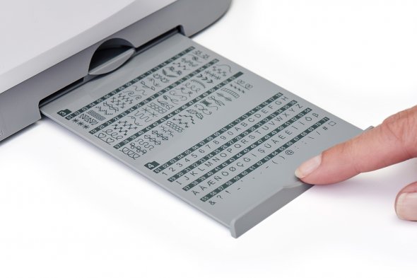 Singer Elite CE677 Computer Nähmaschine Gebrauchtmodell