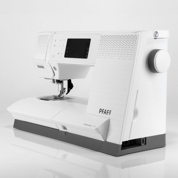 Pfaff expression 710 SE Computer Nähmaschine