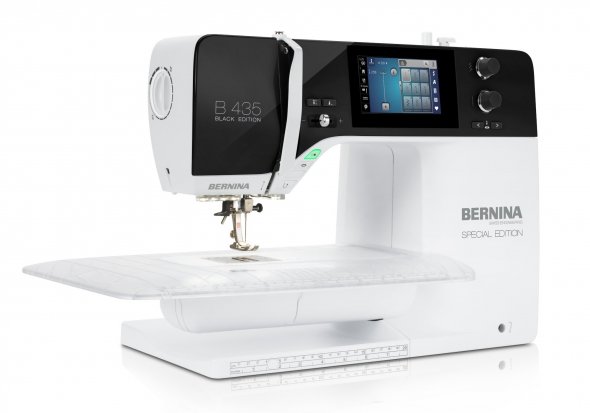 Bernina 435 Black Edition Computer Nähmaschine