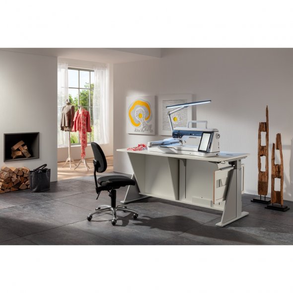 MULTI great Arbeitstisch mit Lift (höhenverstellbar) 40.17