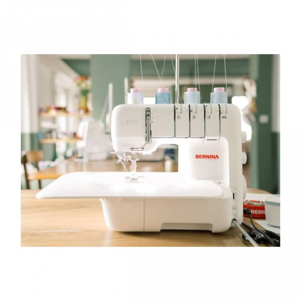 Bernina L620 Coverstitch