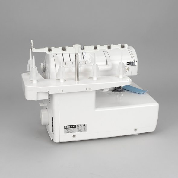 Baby Lock Ovation Coverlock Versandrückläufer
