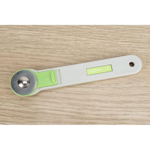 Semplix Schneidematten-Set A3 hellgrün/grün/ Lineal/ Rollschneider 28 mm