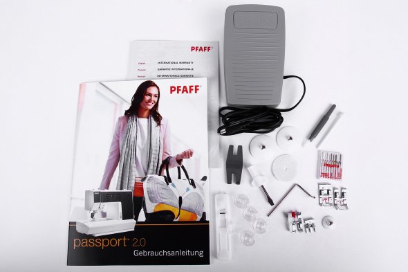 Pfaff Passport 2.0 + Buch Nähen Grundlagen