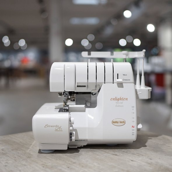 Baby Lock enlighten SE Overlock