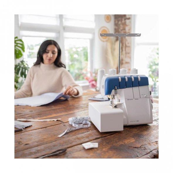 Husqvarna Viking Amber Air S400 4 Faden Overlock mit Lufteinfädelung