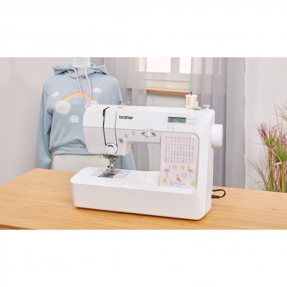 Brother KD 40S "Little Angel" Computer Nähmaschine (3 Design-Panels)