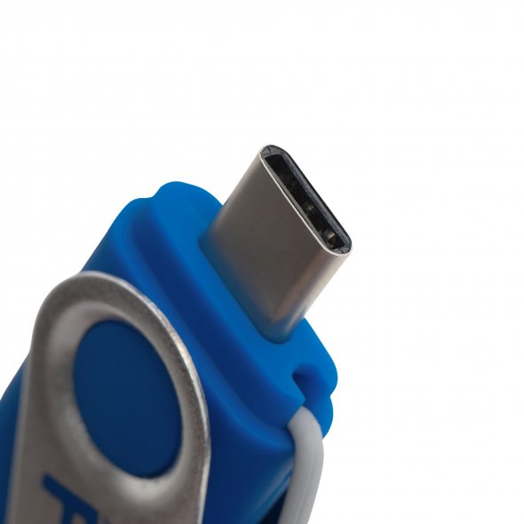 Nähwelt Flach USB Stick 8 GB (USB-A + USB-C Anschluss)