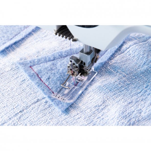 Bernina C28 transparenter Cover-/Kettenstichfuß