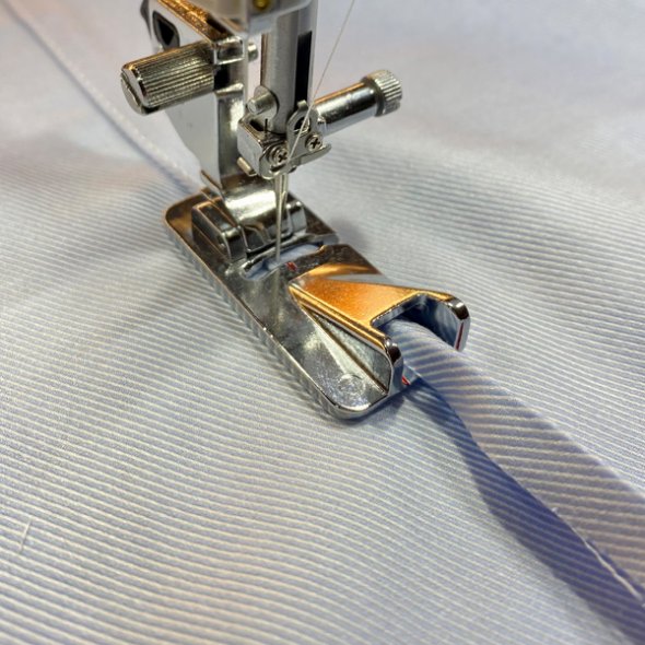 Janome Kappnahtfuß "LS" (9 mm)