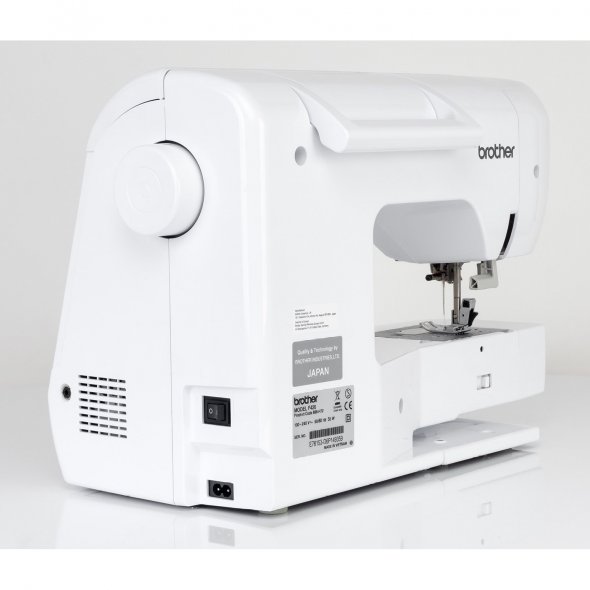 Brother Innov-is F420 Computer Nähmaschine