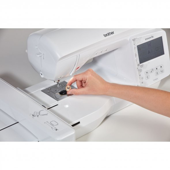 Brother Innov-is 880E Stickmaschine WLAN
