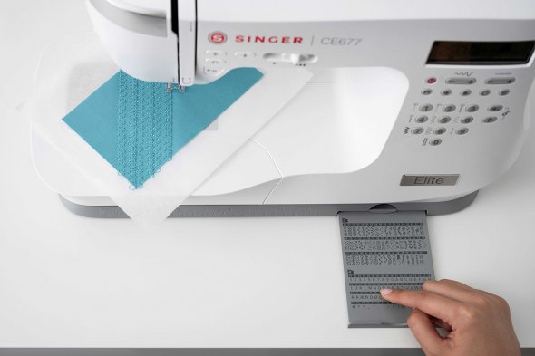 Singer Elite CE677 Computer Nähmaschine Gebrauchtmodell