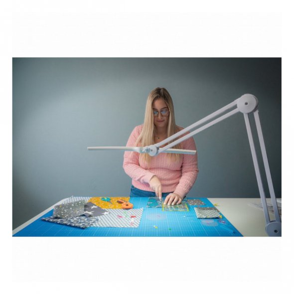 Daylight Lumi LED Arbeitsplatzleuchte (weiß/ Klemm/ dimmbar)