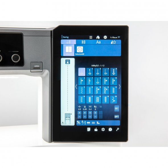 Janome Continental M17 Große Näh- und Stickmaschine mit Stickmodul