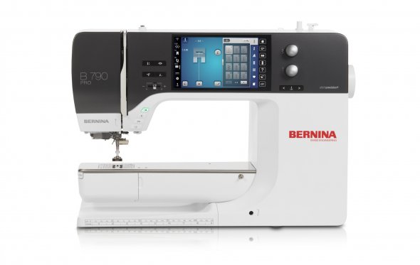 Bernina 790 PRO mit Stickmodul SDT Gebrauchtmodell