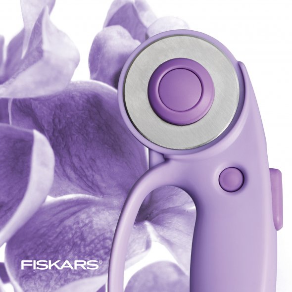 Fiskars Rollmesser/ Rollschneider "Ultra Lilac" mit Komfortgriff (Ø 45 mm)
