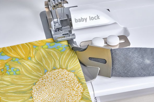 Baby Lock Overlocktisch (Gloria/ Ovation)
