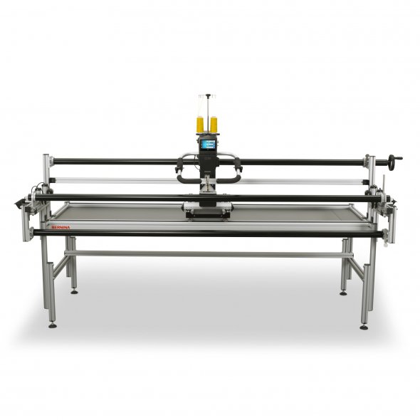 Bernina Q 24 Langarm Quiltmaschine mit Pro Small Quiltrahmen